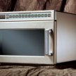 MENUMASTER UC11E Microwave Oven
